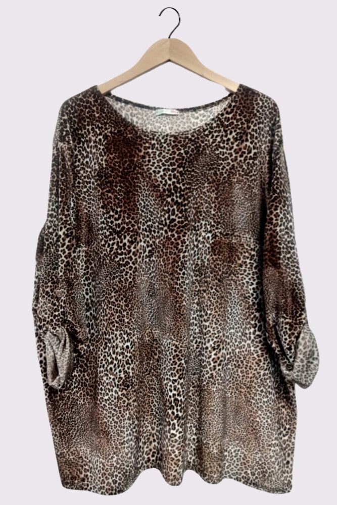 Animal Print Button Up Sleeve Dip Hem Top