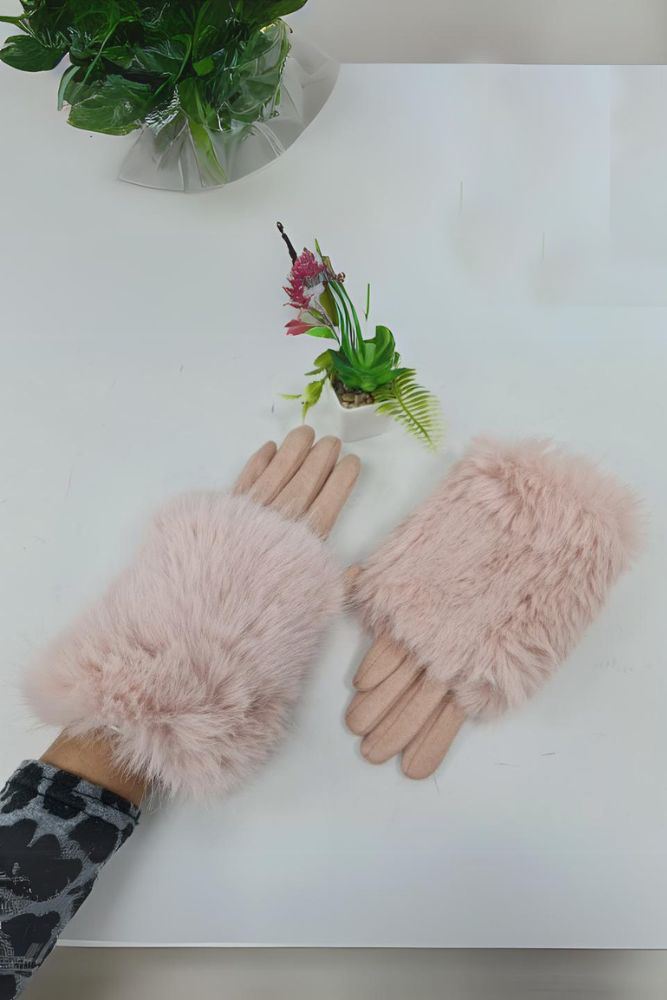 Faux Fur Soft Feel Gloves